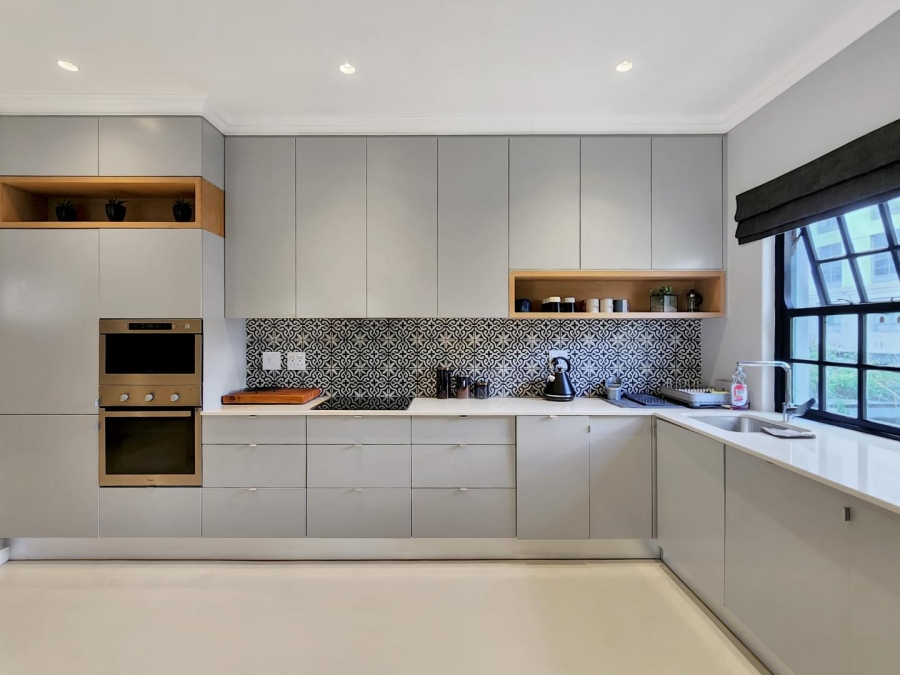 2 Bedroom Property for Sale in Cape Town City Centre Western Cape